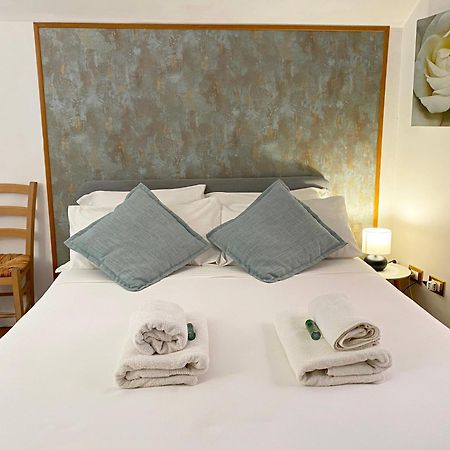Karma House Deluxe Navona Apartman Róma Kültér fotó
